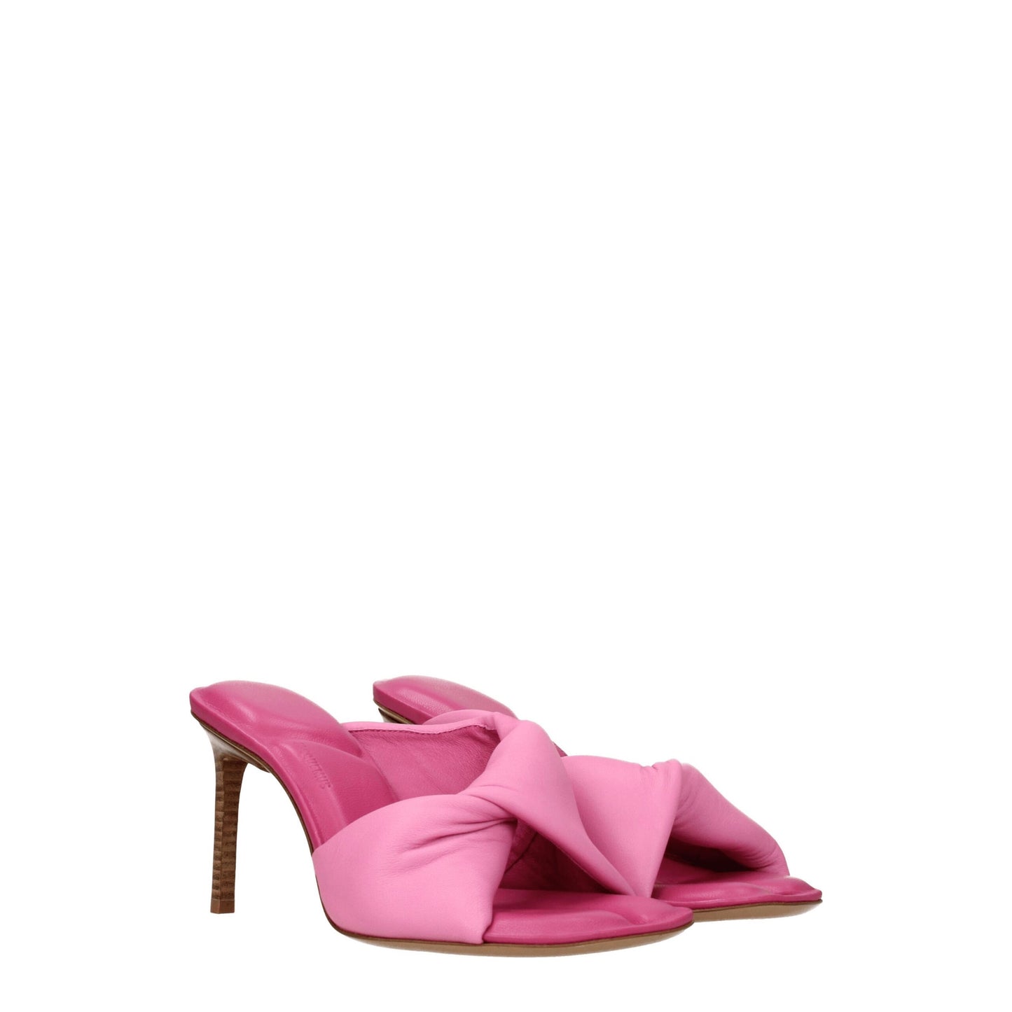Jacquemus Pink Leather Sandal: A Touch of Southern Charm