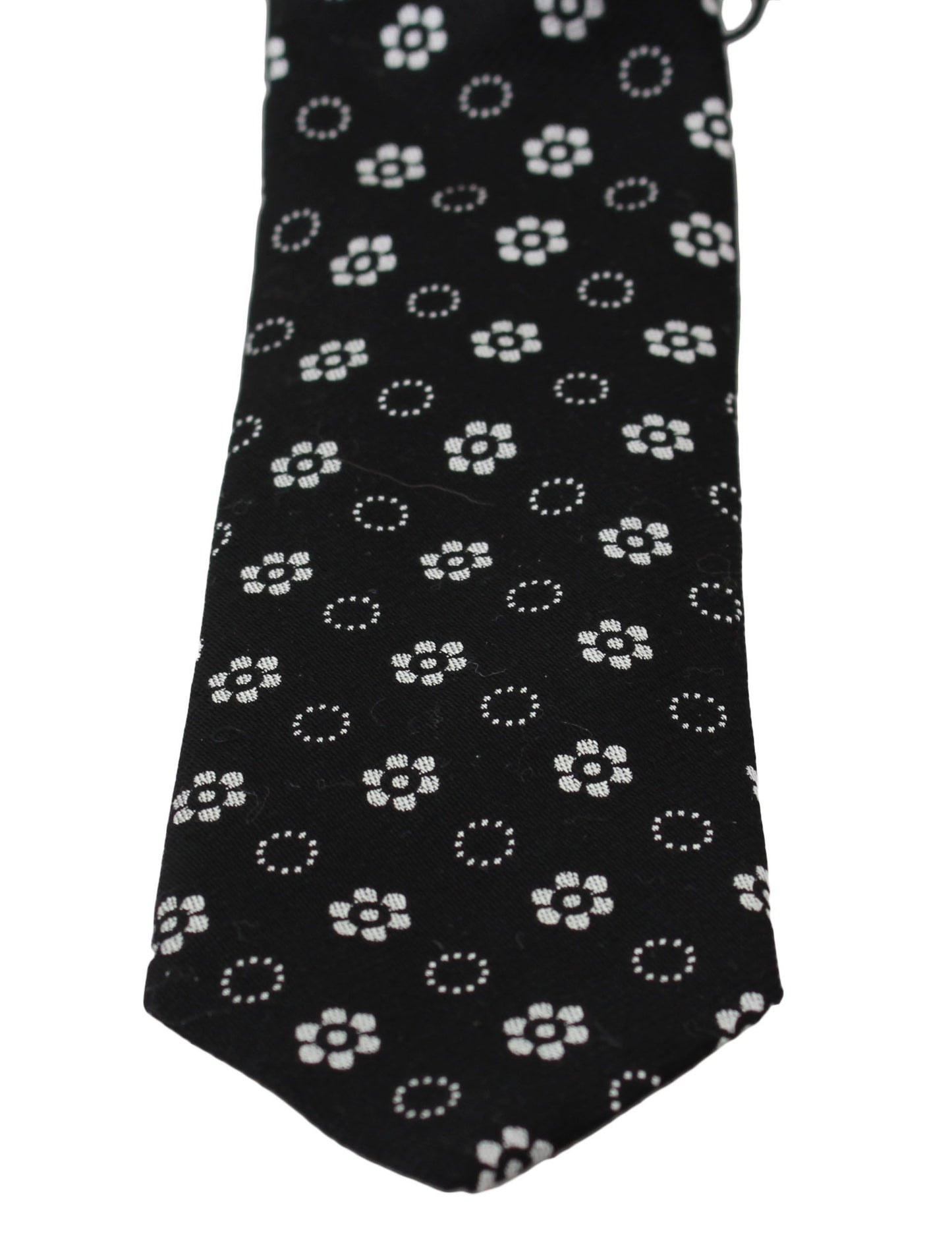 - Elegant Black Floral Silk Necktie