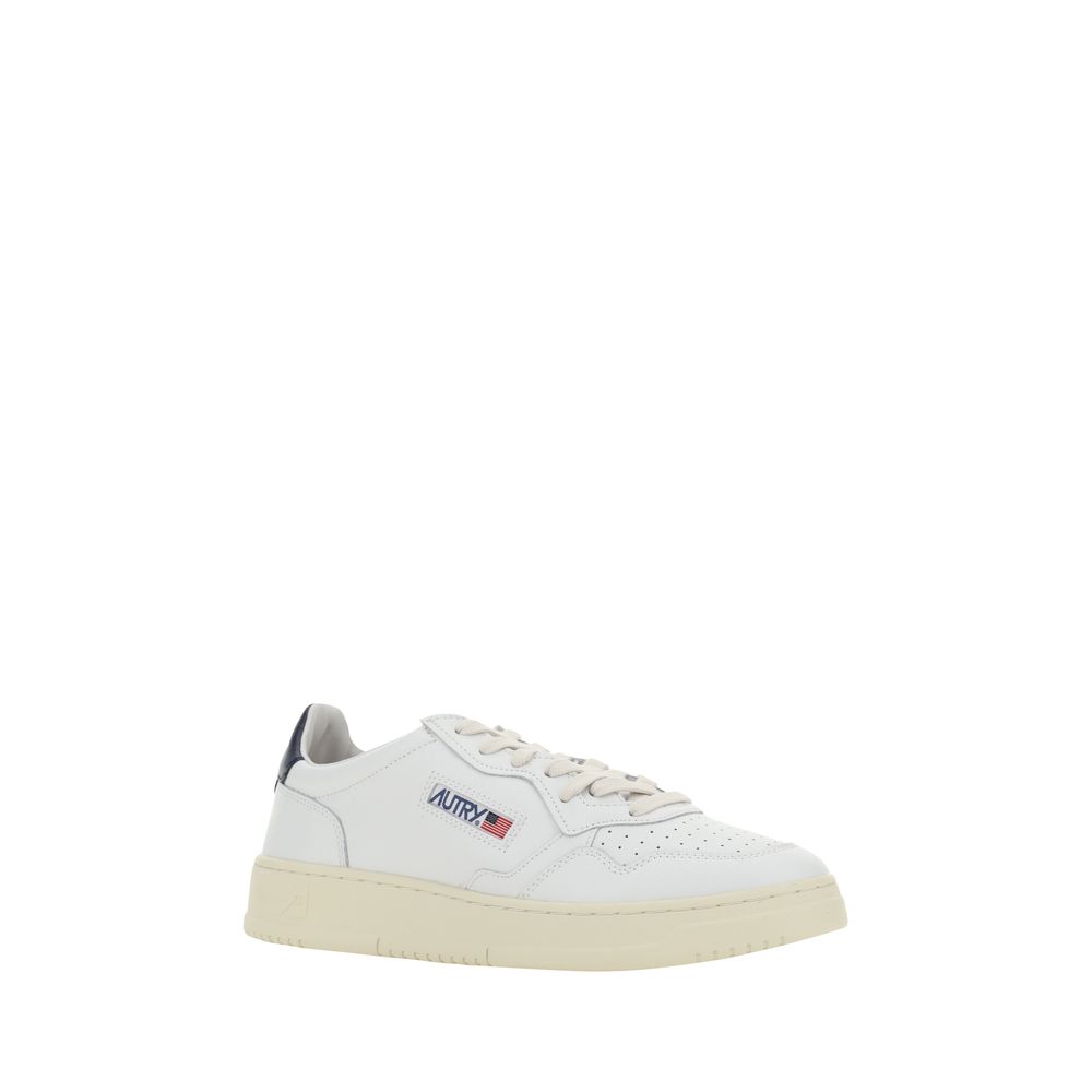 Autry 01 Low Sneakers - Timeless Elegance and Comfort