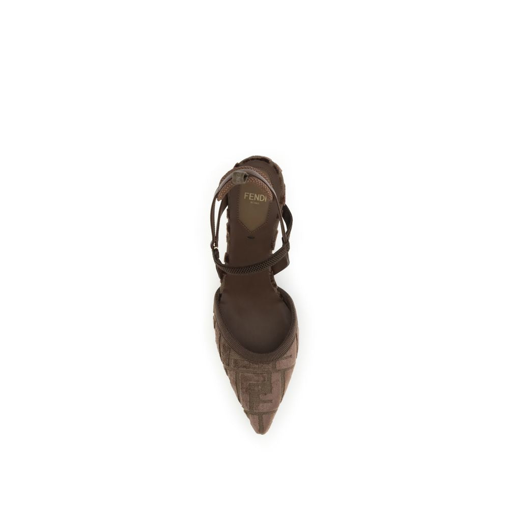 Fendi Colibri Pumps - Elevate Your Wardrobe with Luxe Style