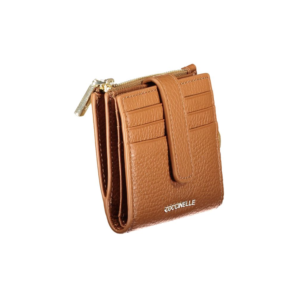 Coccinelle Brown Leather Wallet: Elegance Meets Functionality