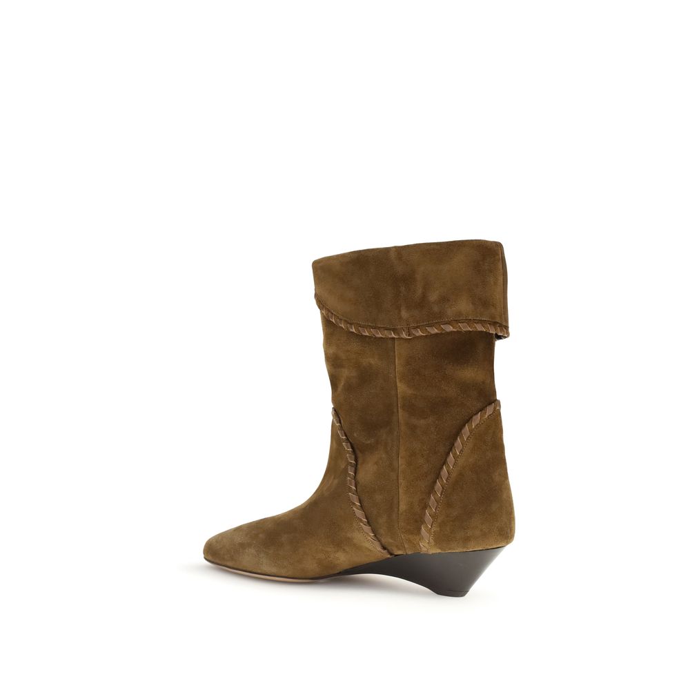 Isabel Marant Edoa Boots - Timeless Elegance and Comfort