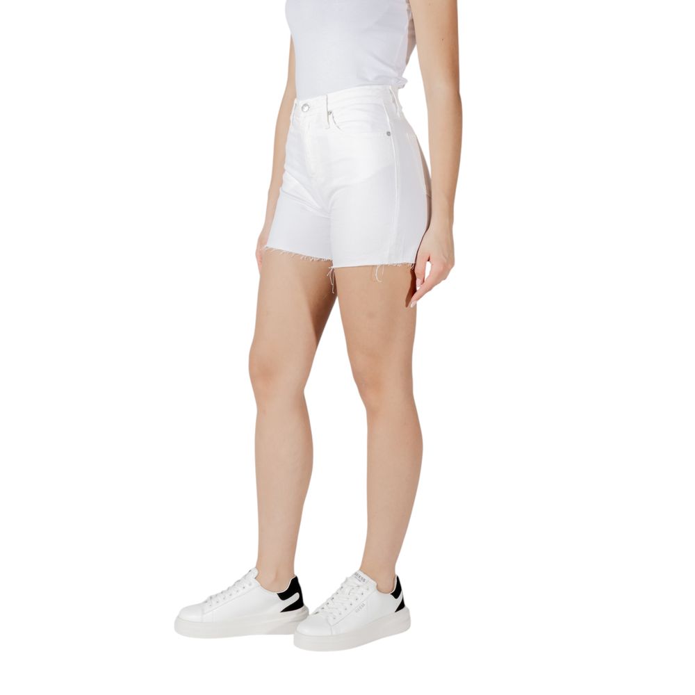 Calvin Klein Jeans MOM J20J225153 Women's Shorts