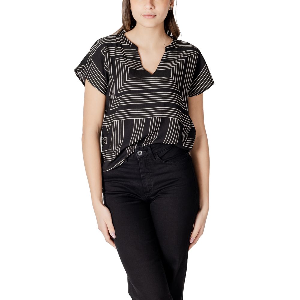 Jacqueline De Yong Black Viscose T-Shirt - Essential Women’s Staple