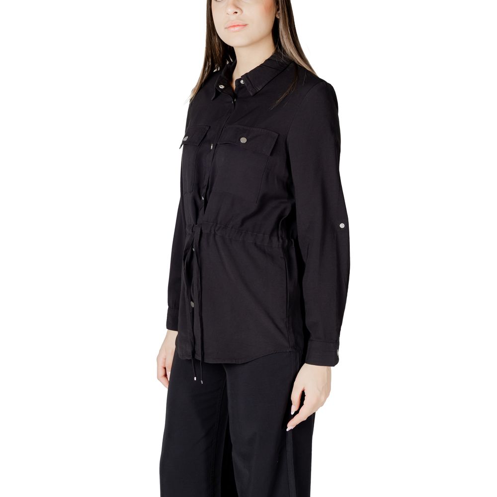 Only ONLARIS LIFE 4/5 FEM CARGO JACKET CC WVN 15310852 Black Viscose Shirt