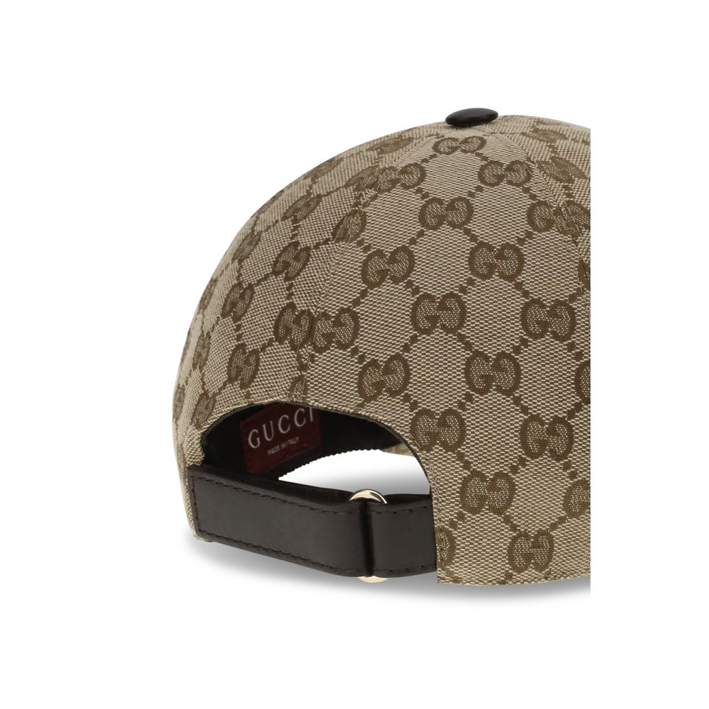 Gucci Beige Cotton Cap with Iconic GG Supreme Motif