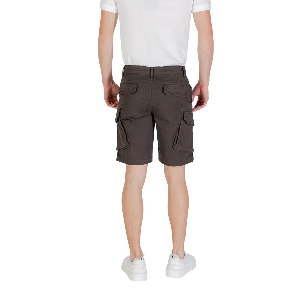 Lyle & Scott Wembley Cargo Shorts SH1816ITA
