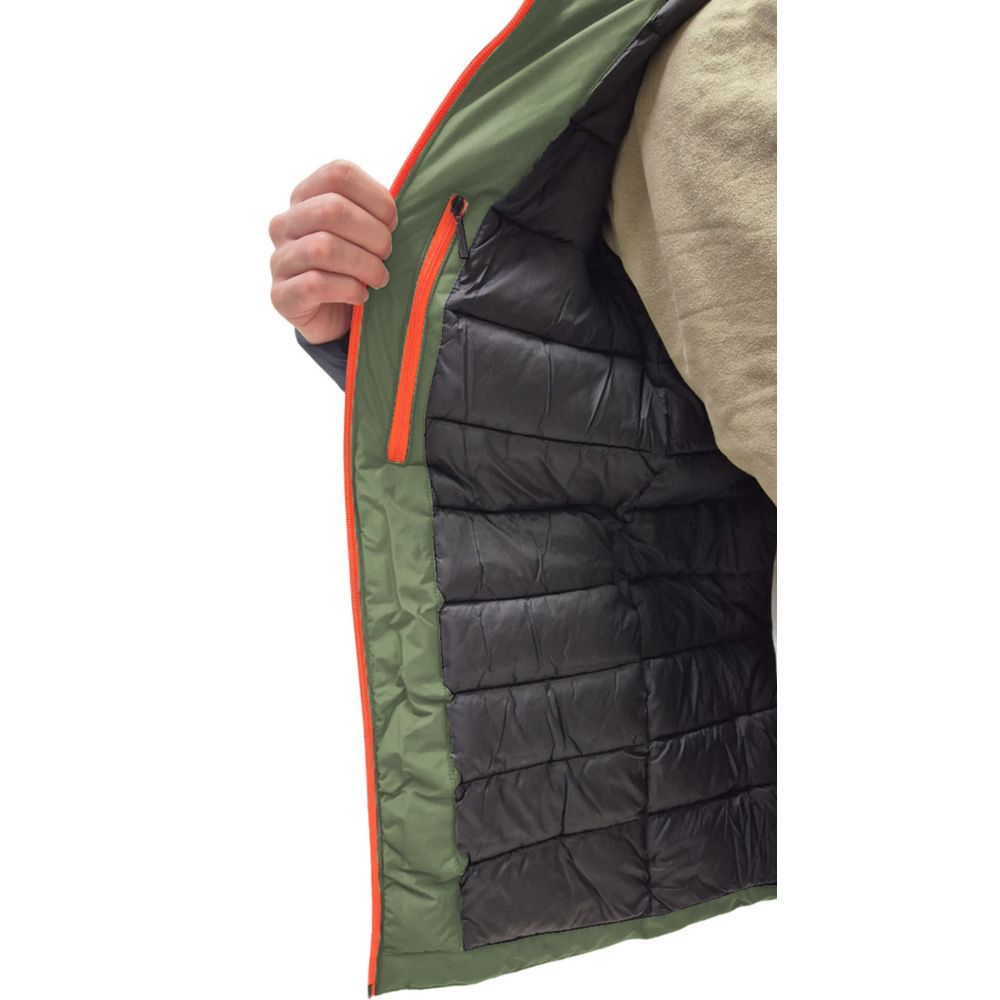 SUNS Green Polyester Jacket: A Fusion of Style and Function