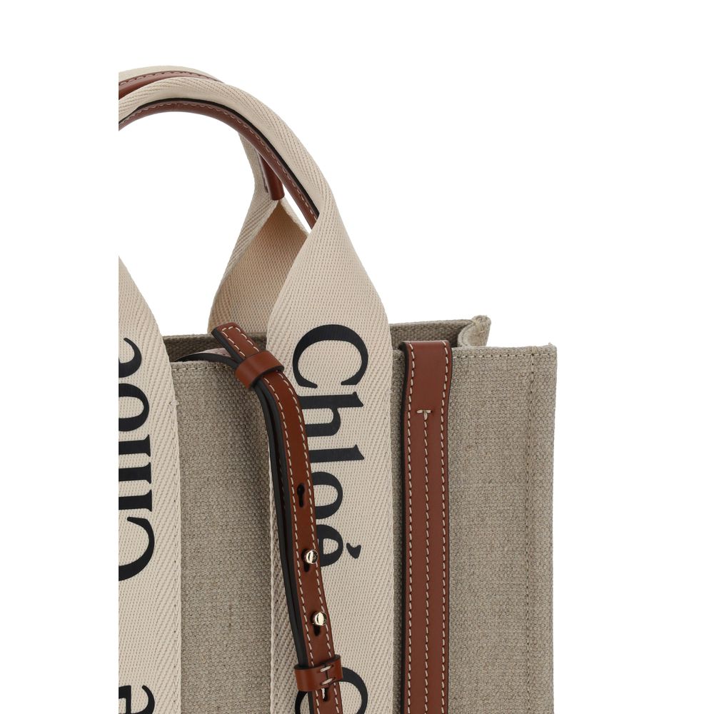 Chloé Brown Linen Handbag - Effortless Elegance Redefined