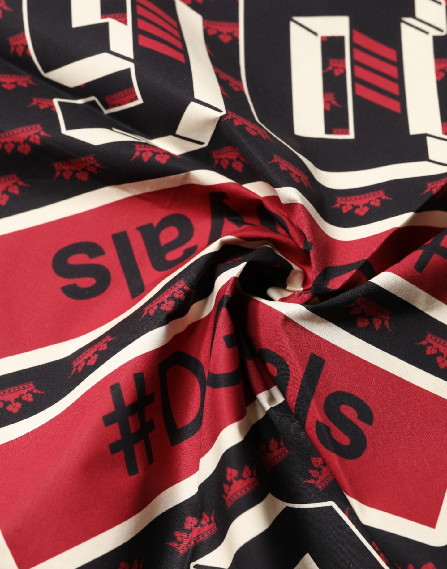 Dolce & Gabbana Multicolor #DGRoyals Square Foulard