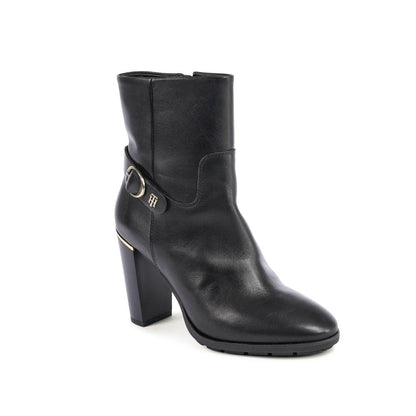 Tommy Hilfiger Black Leather Ankle Boots for Women