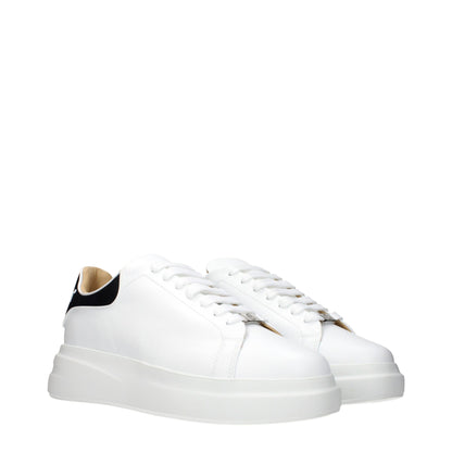 Philipp Plein White Leather Low Top Sneakers – Stylish Elegance