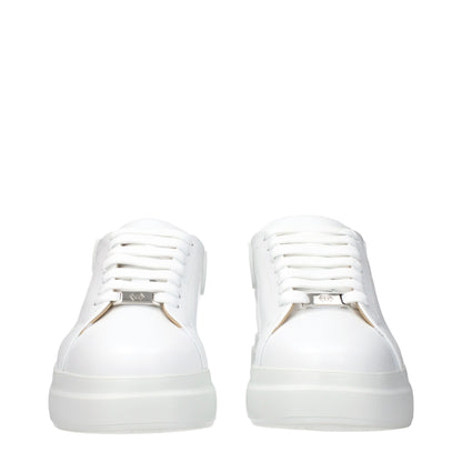 Philipp Plein White Leather Low Top Sneakers – Stylish Elegance
