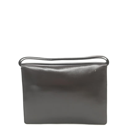 Loewe Preloved Black Leather Shoulder Bag – A Timeless Elegance in Good Condition