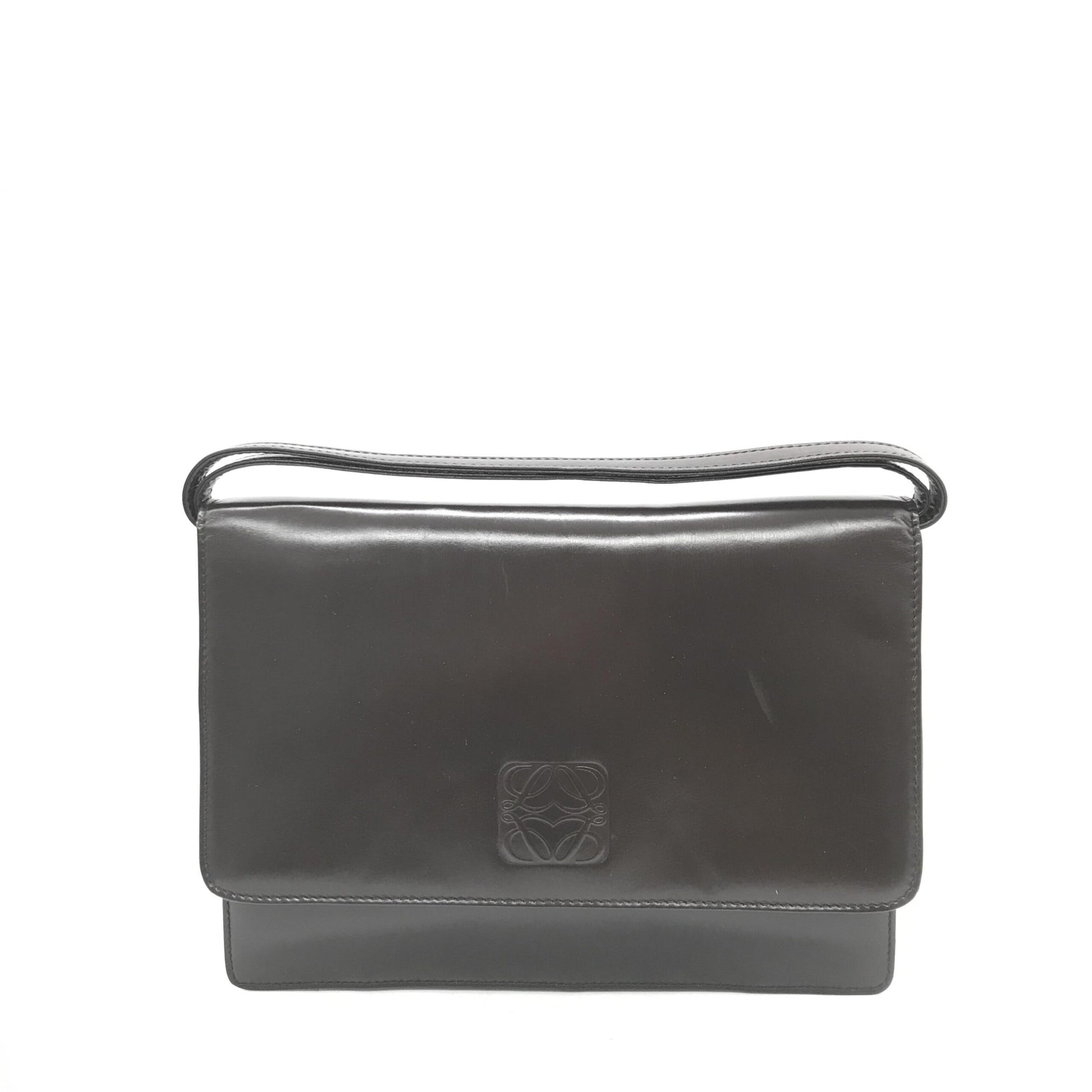 Loewe Preloved Black Leather Shoulder Bag – A Timeless Elegance in Good Condition