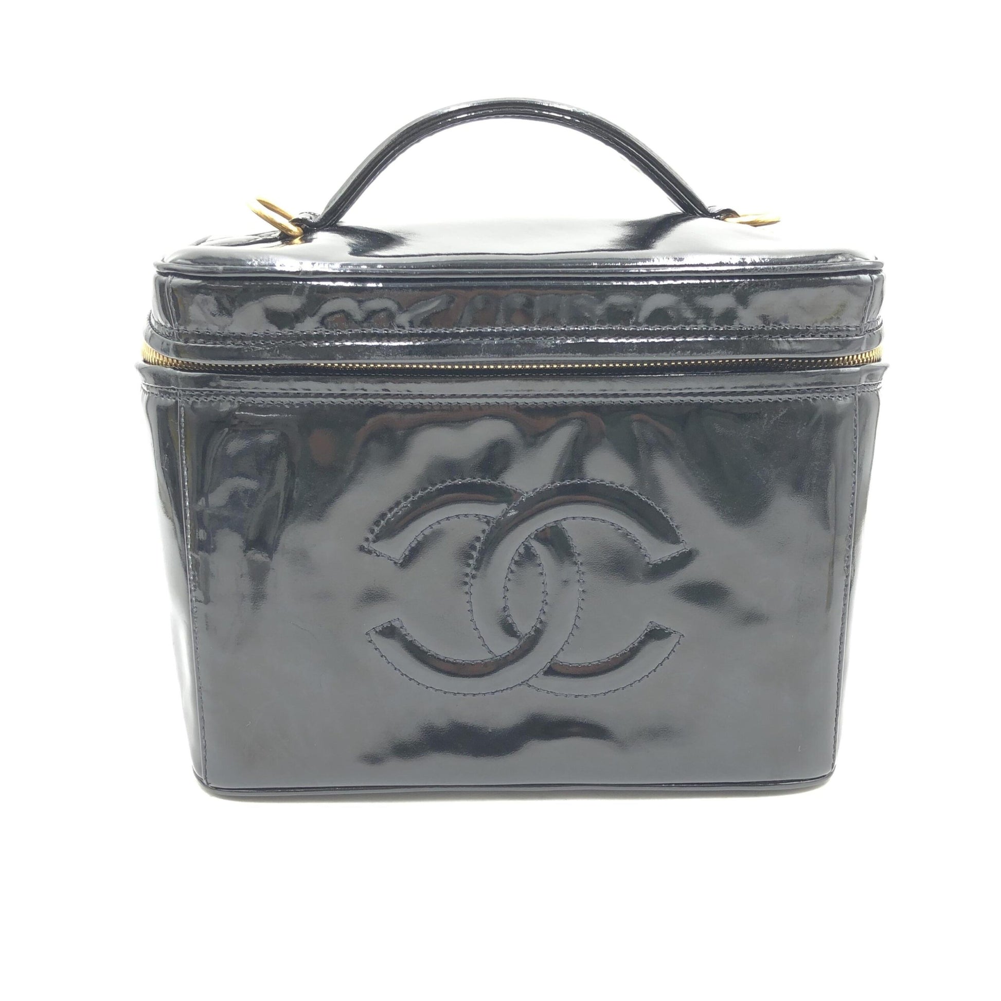 Chanel Preloved Black Patent Leather Vanity Case – Timeless Elegance in Very Good Condition