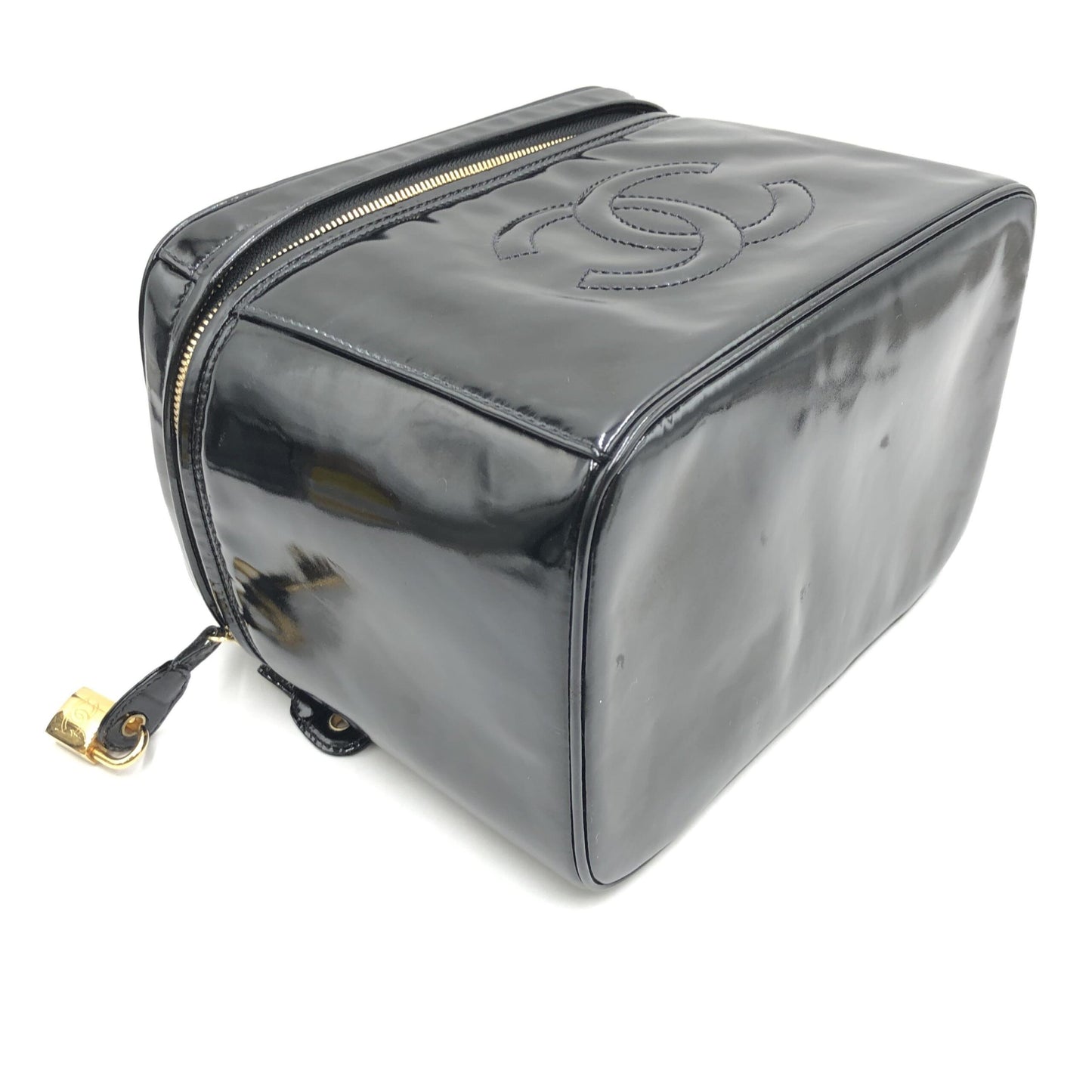Chanel Preloved Black Patent Leather Vanity Case – Timeless Elegance in Very Good Condition