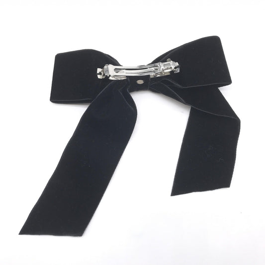 Chanel Preloved Black Velvet Bow Hair Accessory - Timeless Elegance and Sophistication