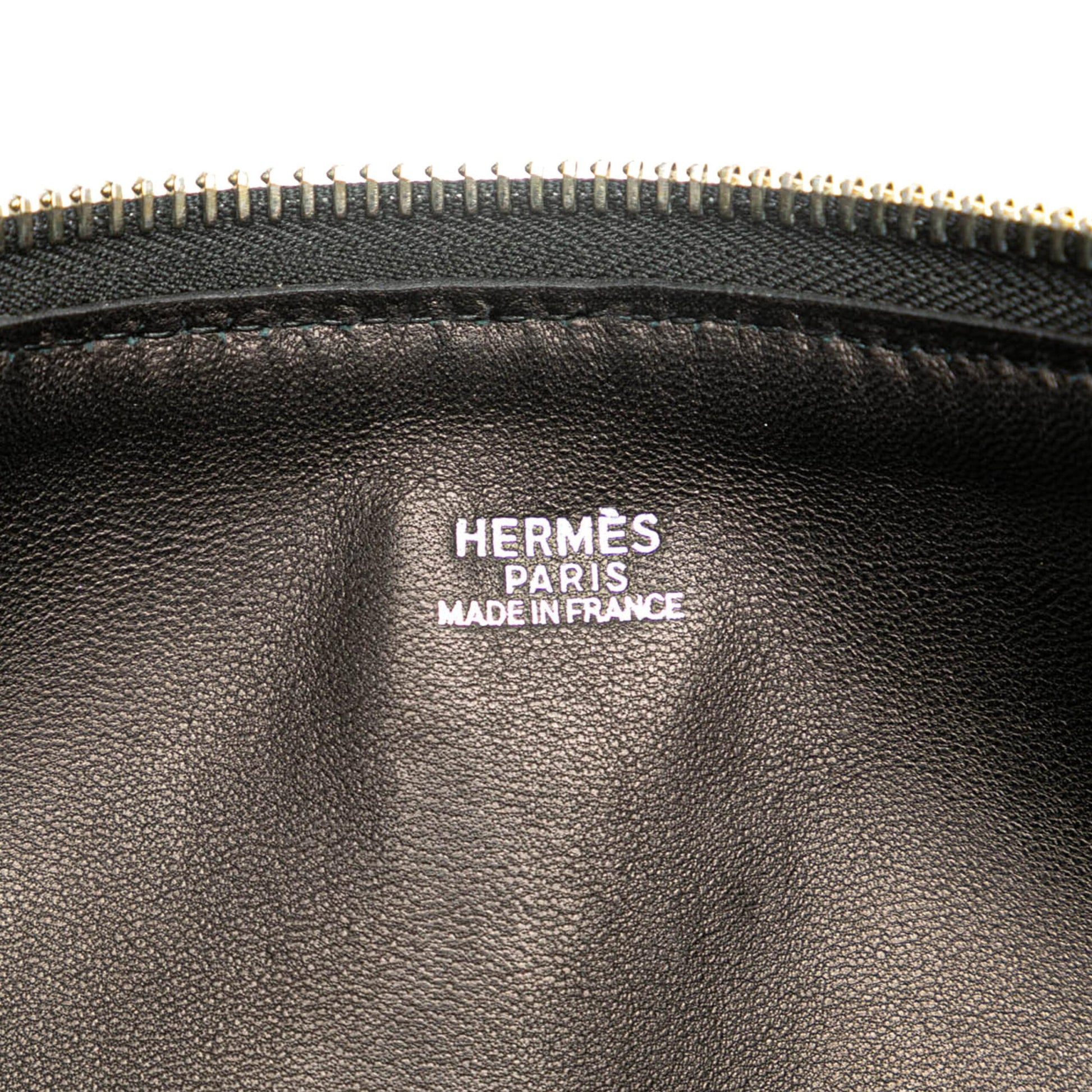Hermès Black Woven Shoulder Bag - Preloved Luxury with Timeless Character