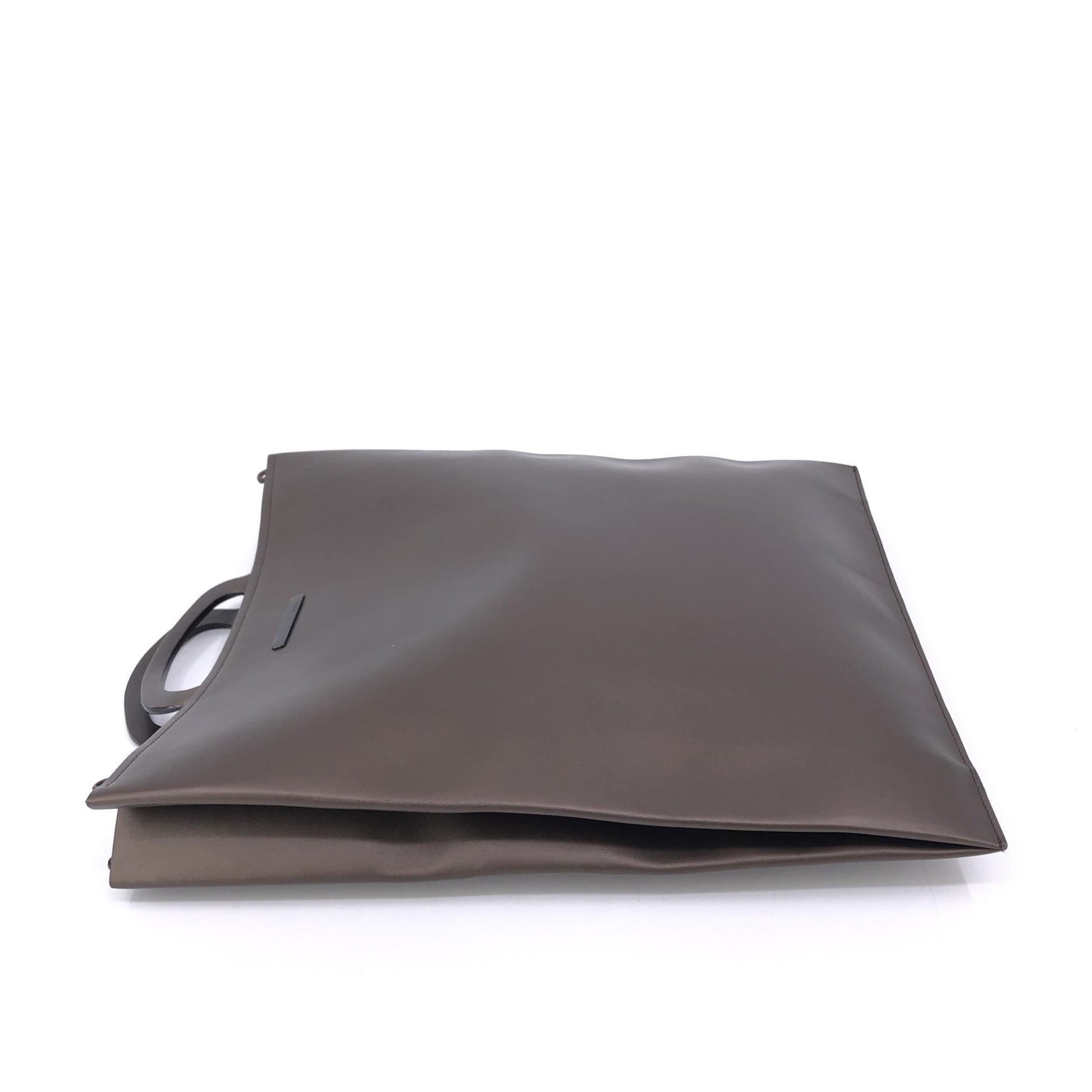 Gucci Preloved Brown Leather Handbag – Timeless Elegance with Character