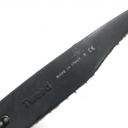 Chanel Preloved Brown Frame Sunglasses with Tweed Accents – A Timeless Elegance