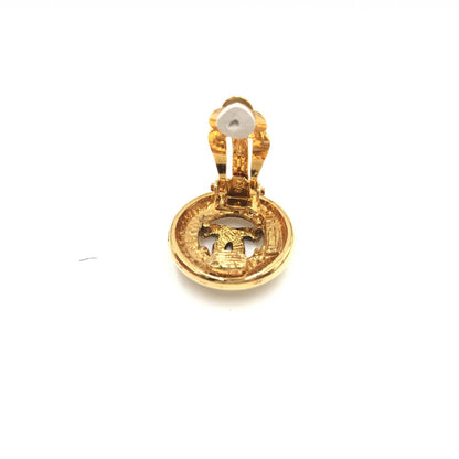 Chanel Preloved Gold Plated CC Clip-On Earrings – Luxe Vintage Elegance