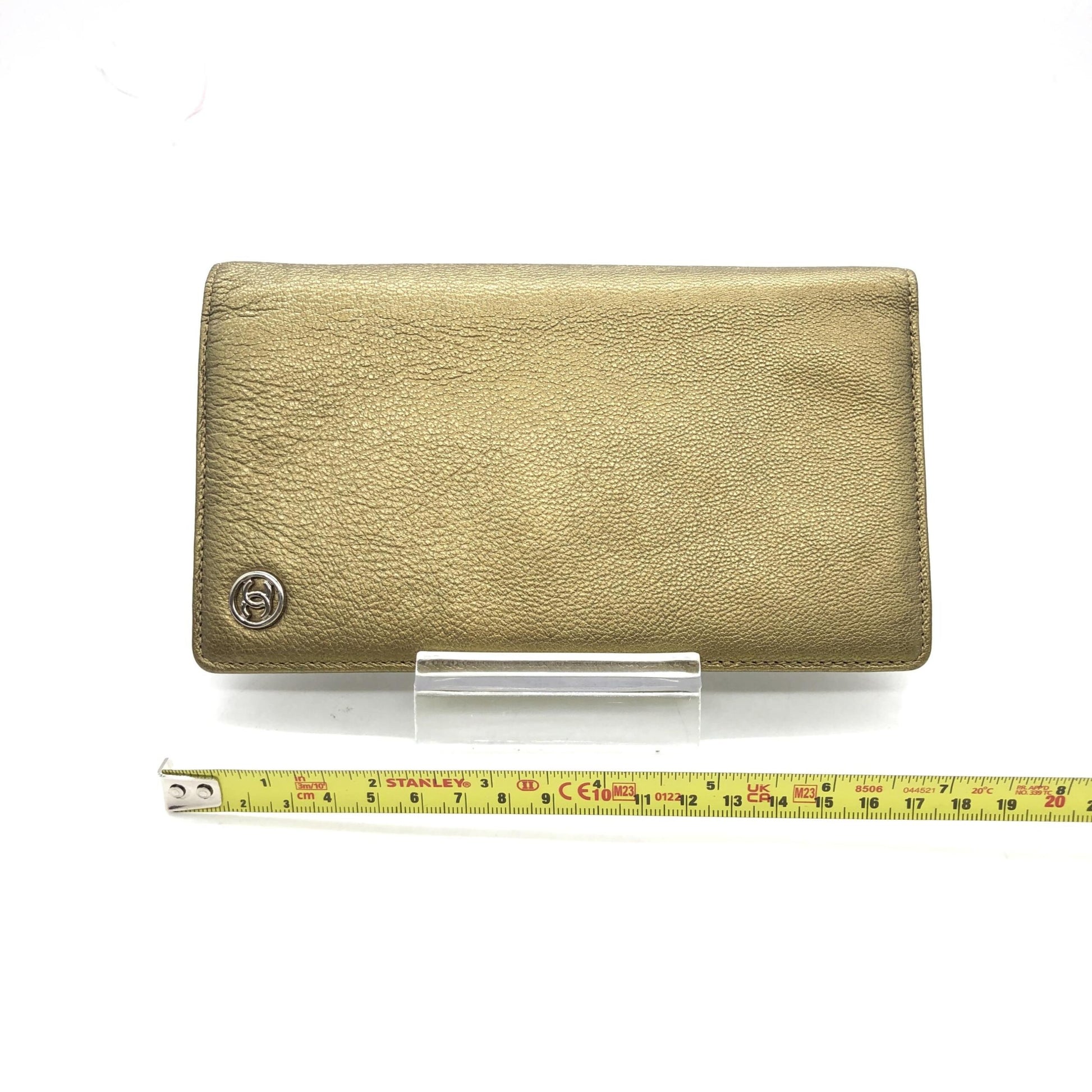 Chanel Preloved Gold Tone Caviar Leather Bifold Wallet - Timeless Elegance with Original Box