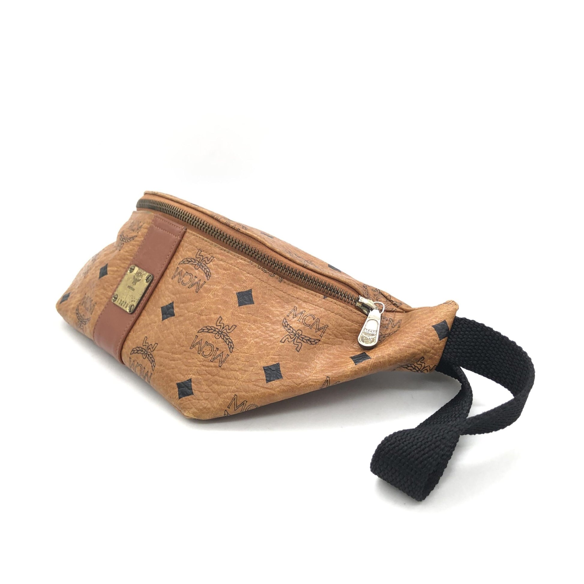 MCM Preloved Leather Waist Bag with Logo Pattern – A Luxurious Blend of Style and Practicality
