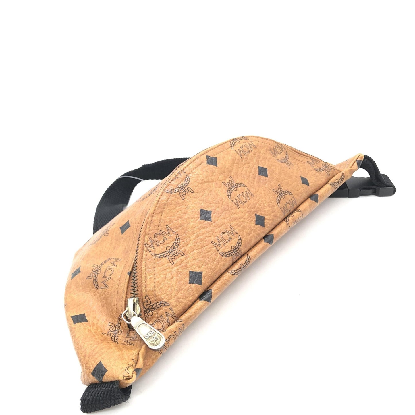 MCM Preloved Leather Waist Bag with Logo Pattern – A Luxurious Blend of Style and Practicality