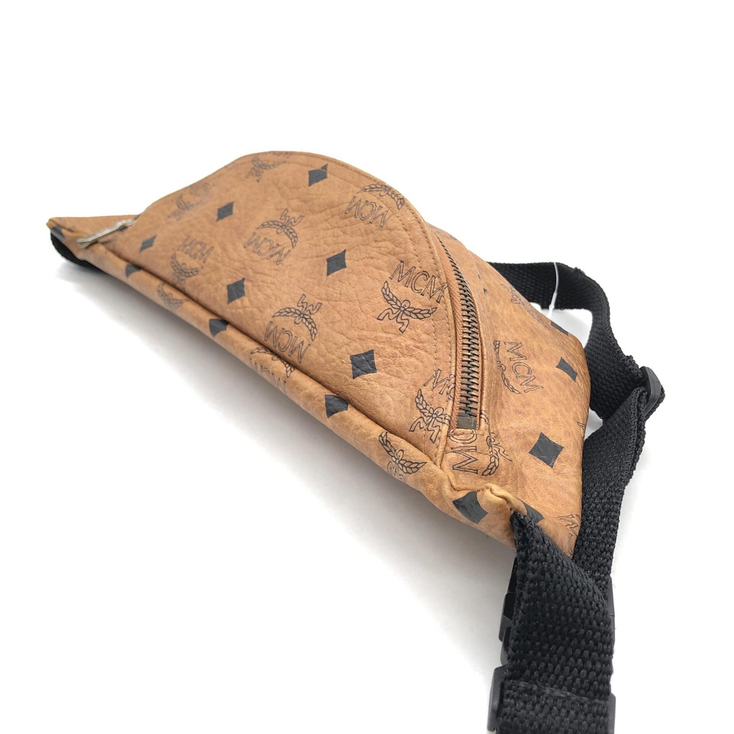 MCM Preloved Leather Waist Bag with Logo Pattern – A Luxurious Blend of Style and Practicality