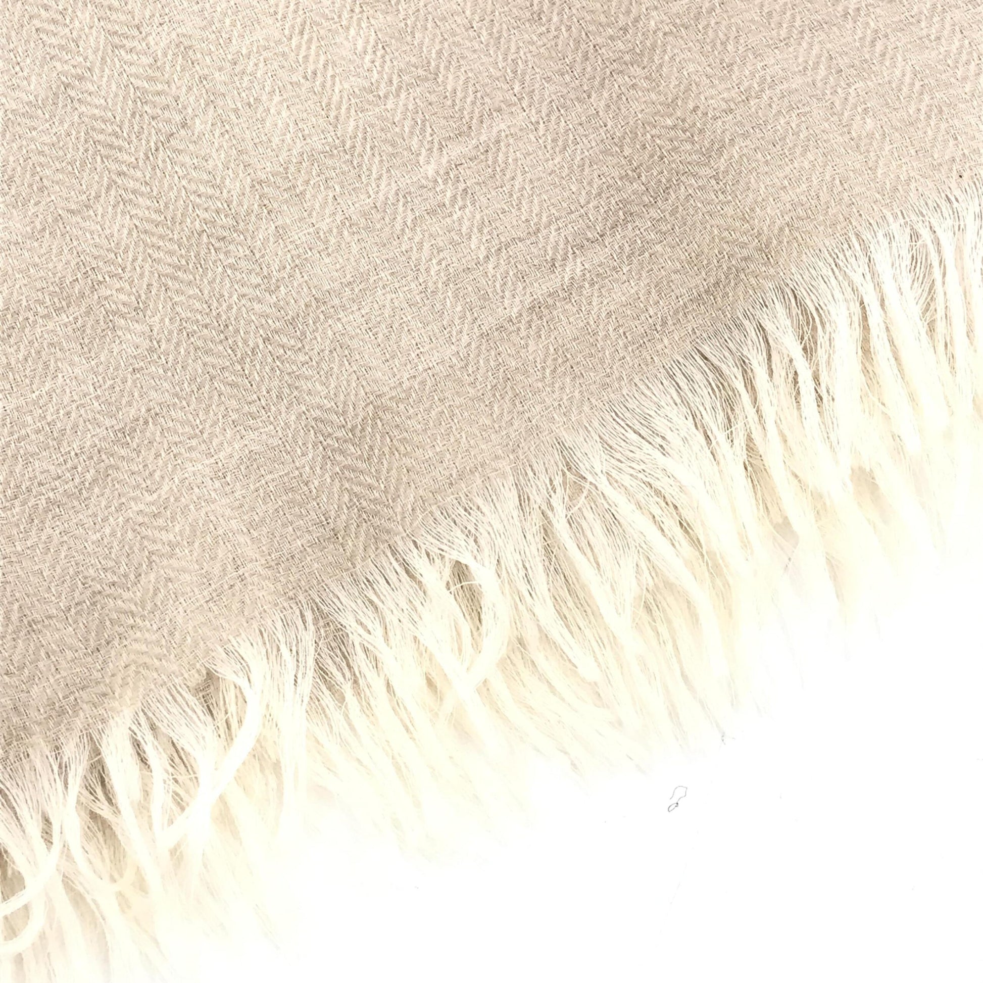 Hermès Preloved Light Beige Linen Scarf with Fringes - A Timeless Luxury Accessory