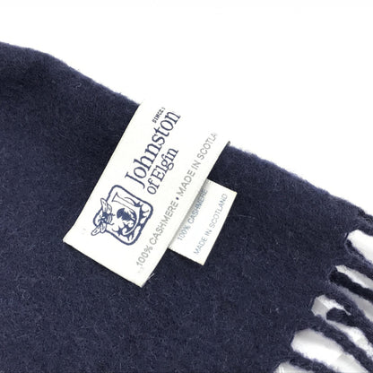 Johnstons of Elgin Preloved Navy Blue Soft Wool Scarf - Timeless Luxury in Pristine Condition