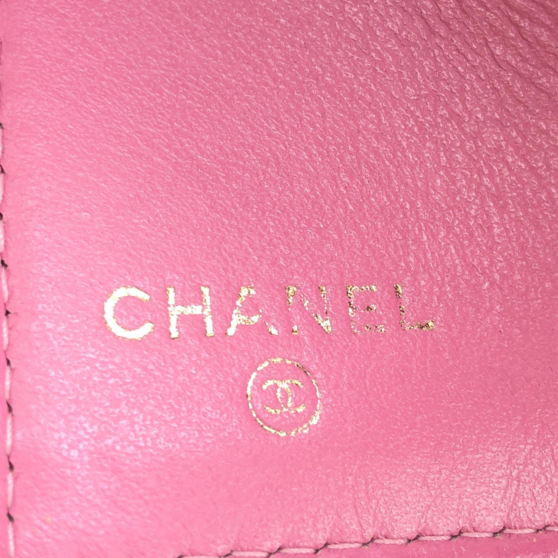 Chanel Preloved Pink Leather Quilted Flap Wallet – A Timeless Luxury Statement Piece