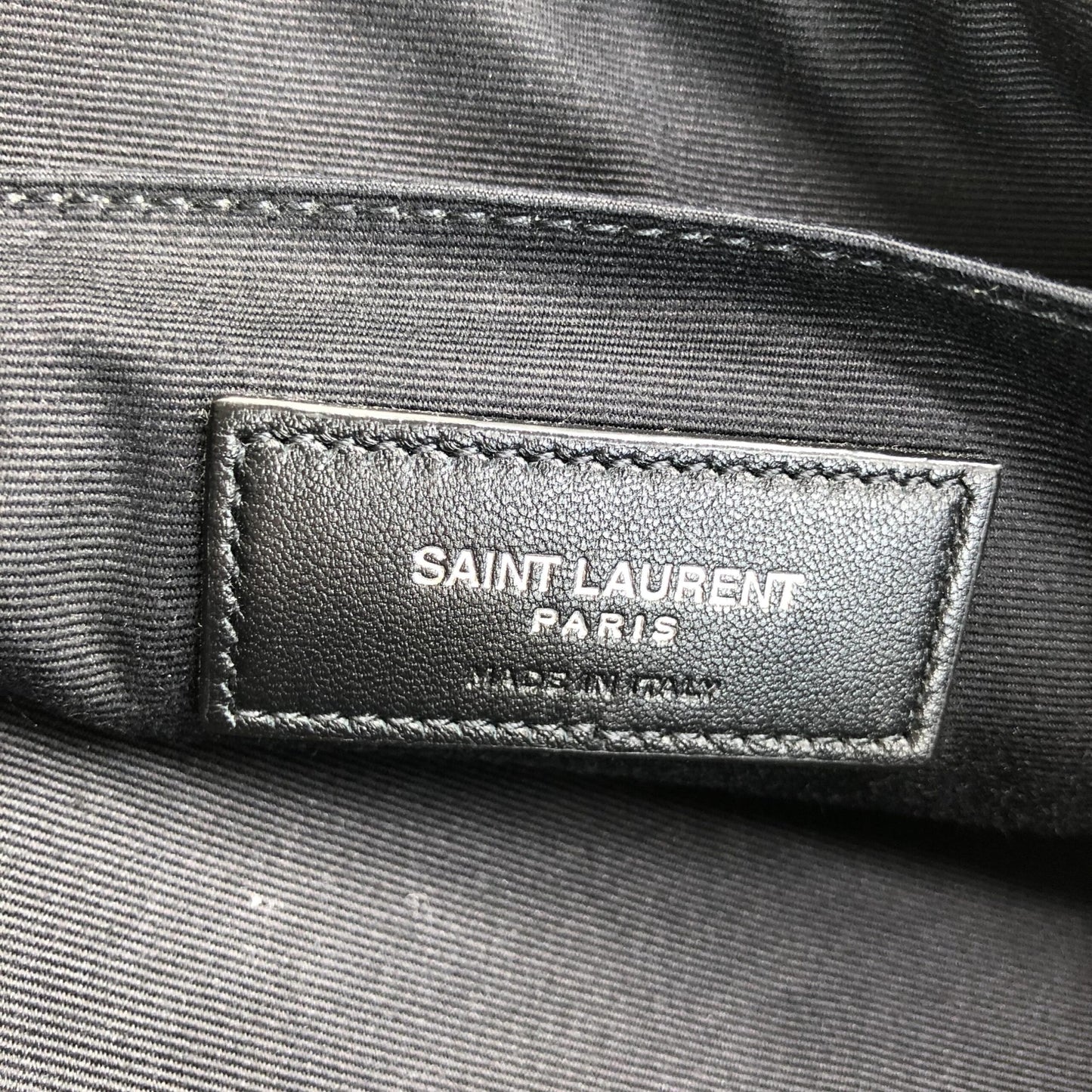 Saint Laurent Rive Gauche Preloved Zipped Pouch in Black – A Timeless Elegance