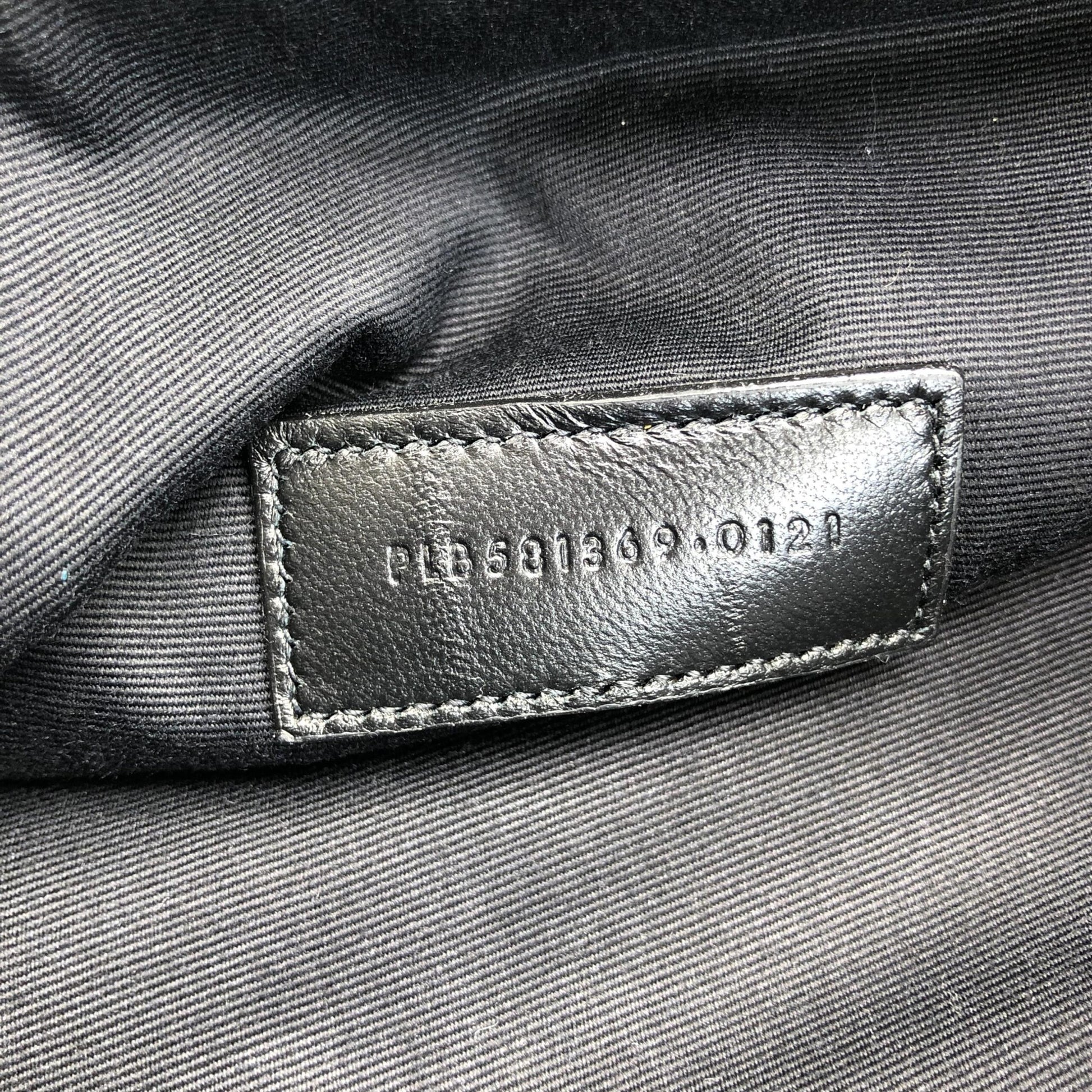 Saint Laurent Rive Gauche Preloved Zipped Pouch in Black – A Timeless Elegance