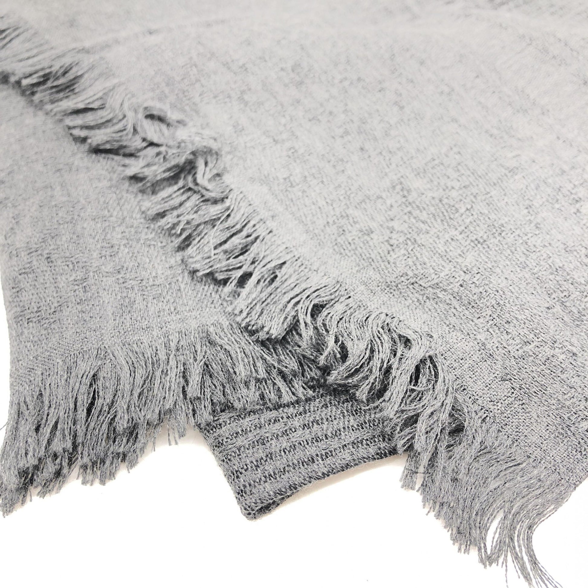 Gucci Preloved Silk Mix Scarf in Pristine Gray Elegance