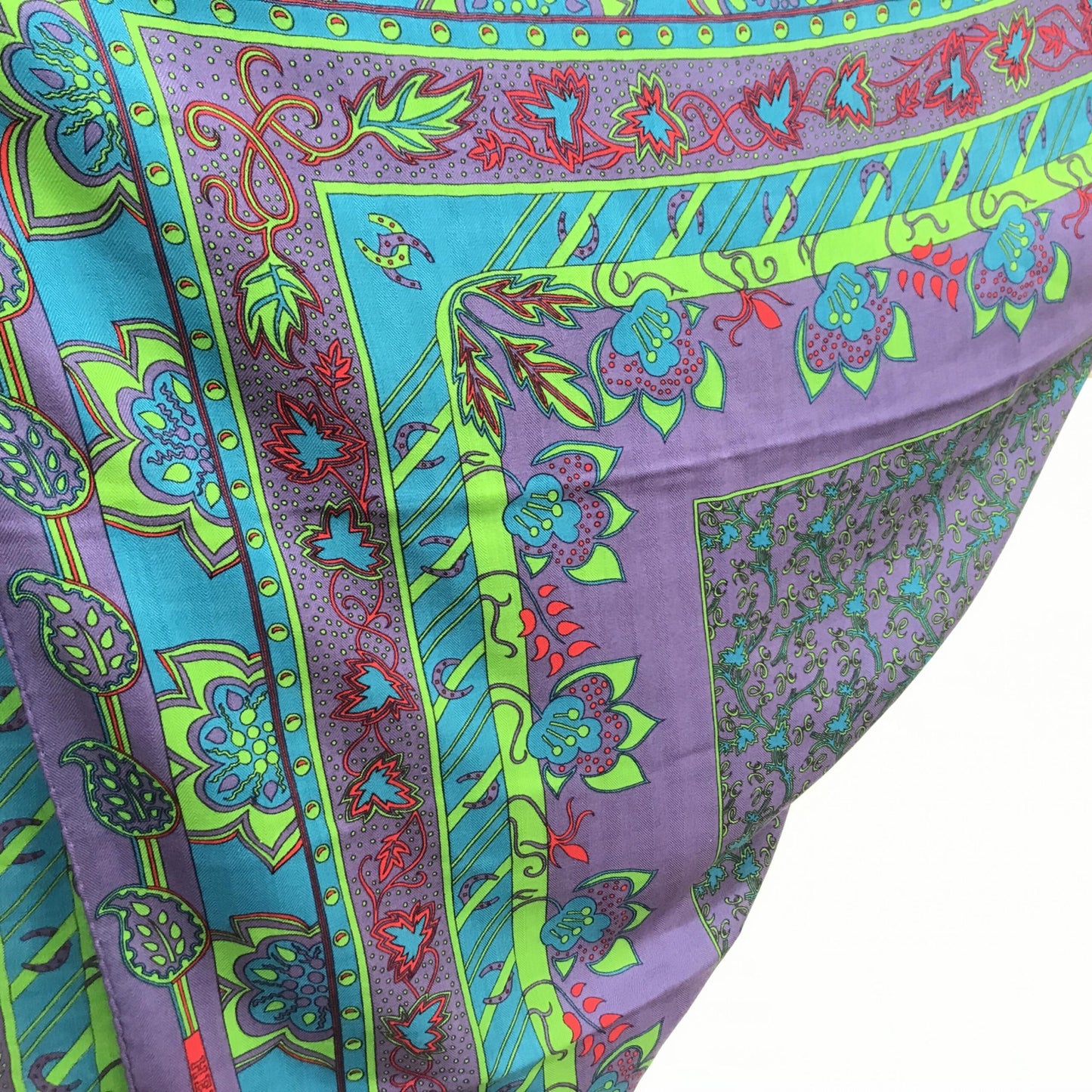 Hermès Silk Scarf in Purple - Preloved Elegance with Minor Wear