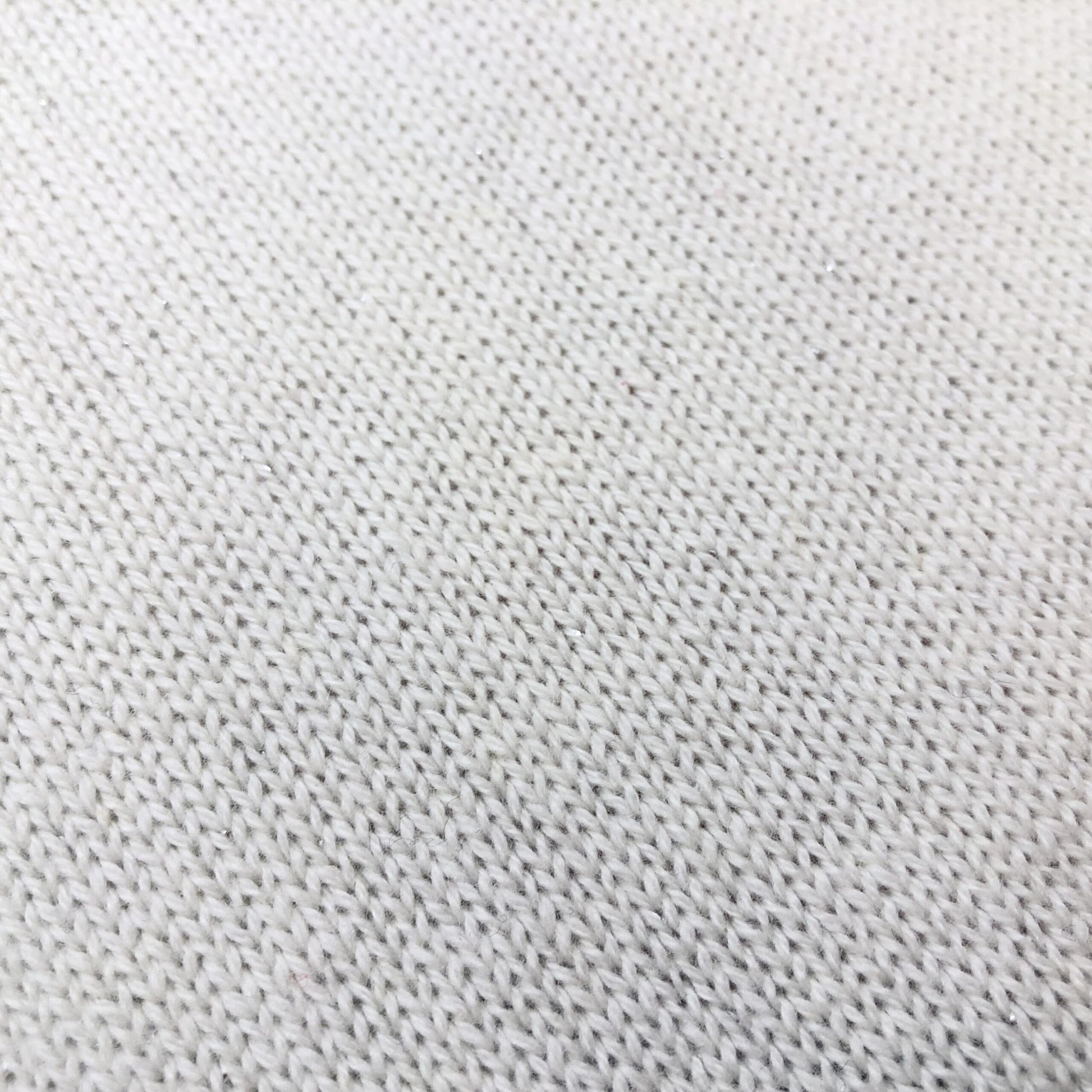 Chanel Preloved Wool Shawl/Scarf in Pristine White - Timeless Elegance