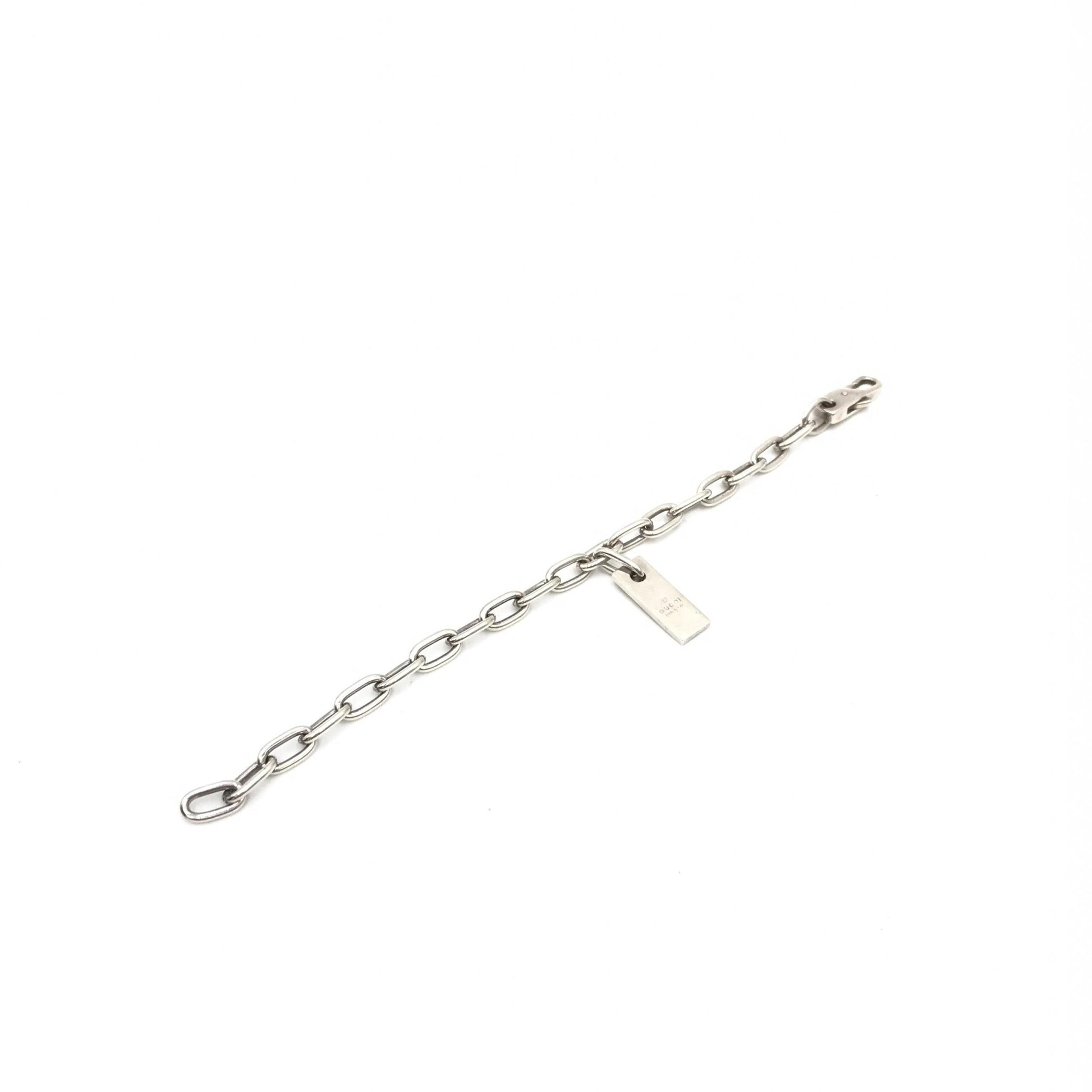 Gucci Preloved Sterling Silver Logo Plate Chain Bracelet - A Timeless Elegance