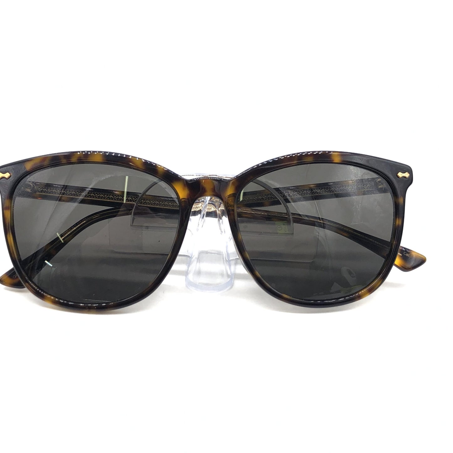 Gucci Preloved Tortoise Square Frame Sunglasses - Timeless Elegance with Minor Wear