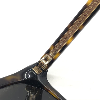 Gucci Preloved Tortoise Square Frame Sunglasses - Timeless Elegance with Minor Wear