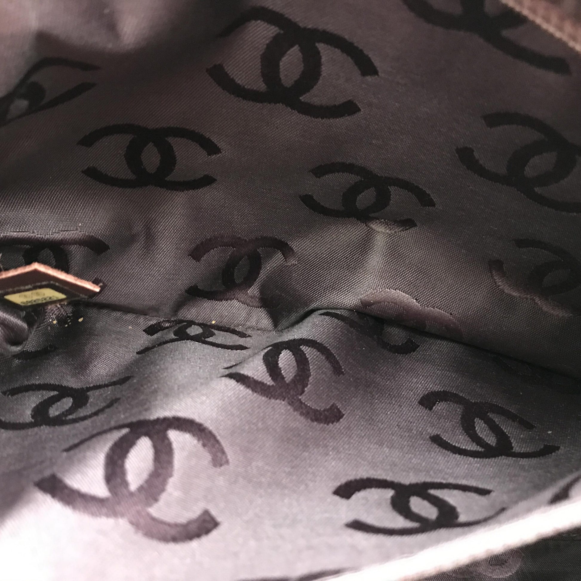 Chanel Preloved Wild Stitch Handbag Mini Boston Red - Vintage Elegance in Fair Condition