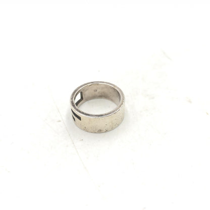 Gucci Preloved G Logo Ring – A Timeless Symbol of Elegance and Prestige