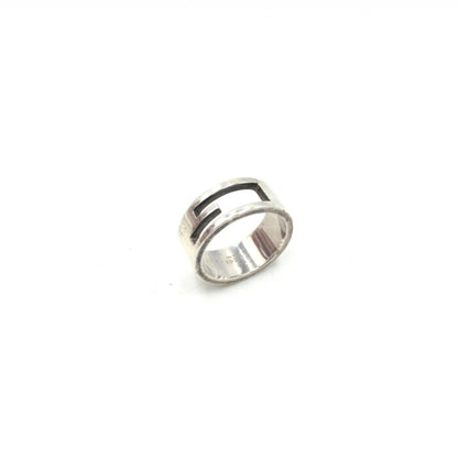 Gucci Preloved G Logo Ring – A Timeless Symbol of Elegance and Prestige