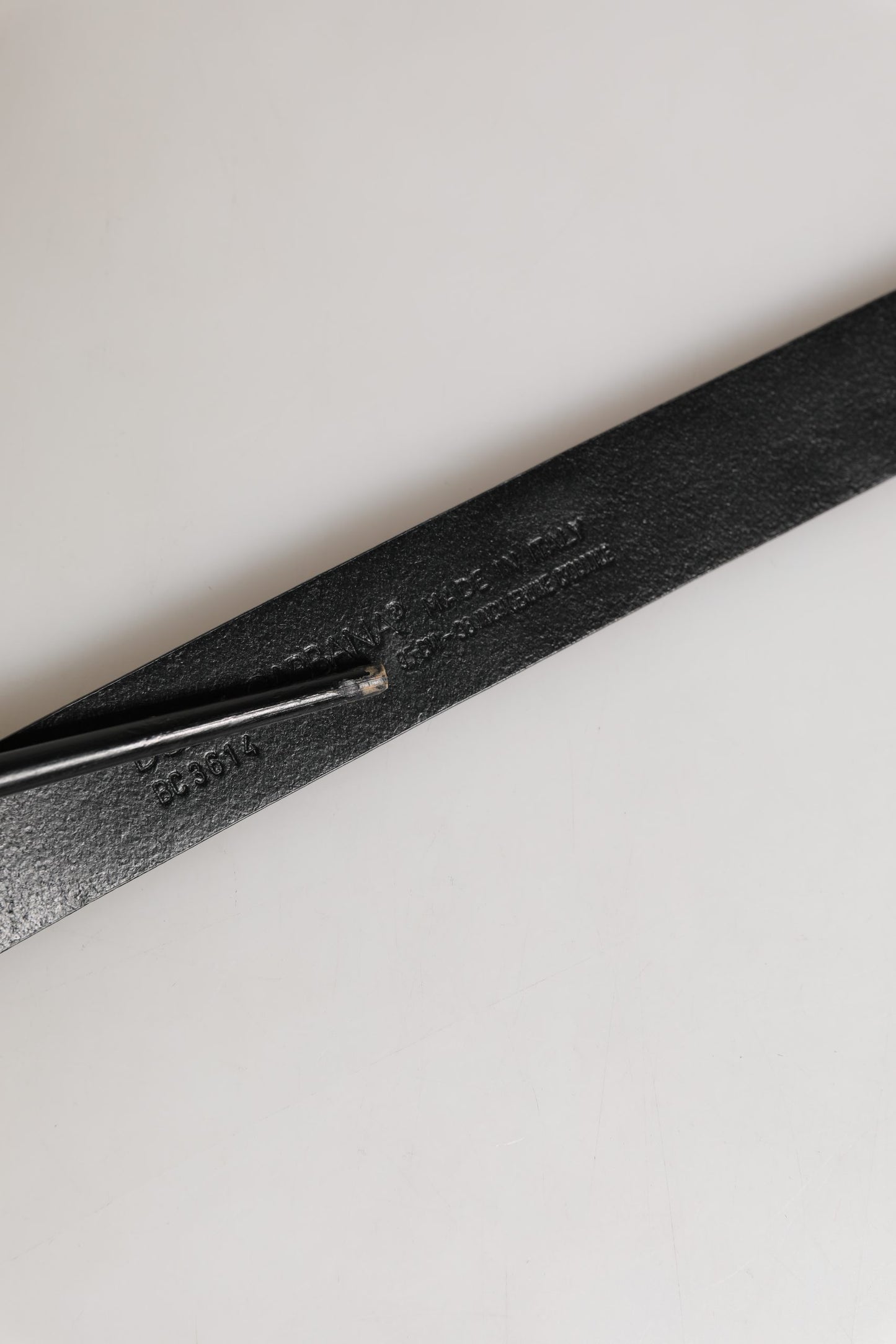 Dolce & Gabbana Men Black Exotic Leather Metal Buckle Belt