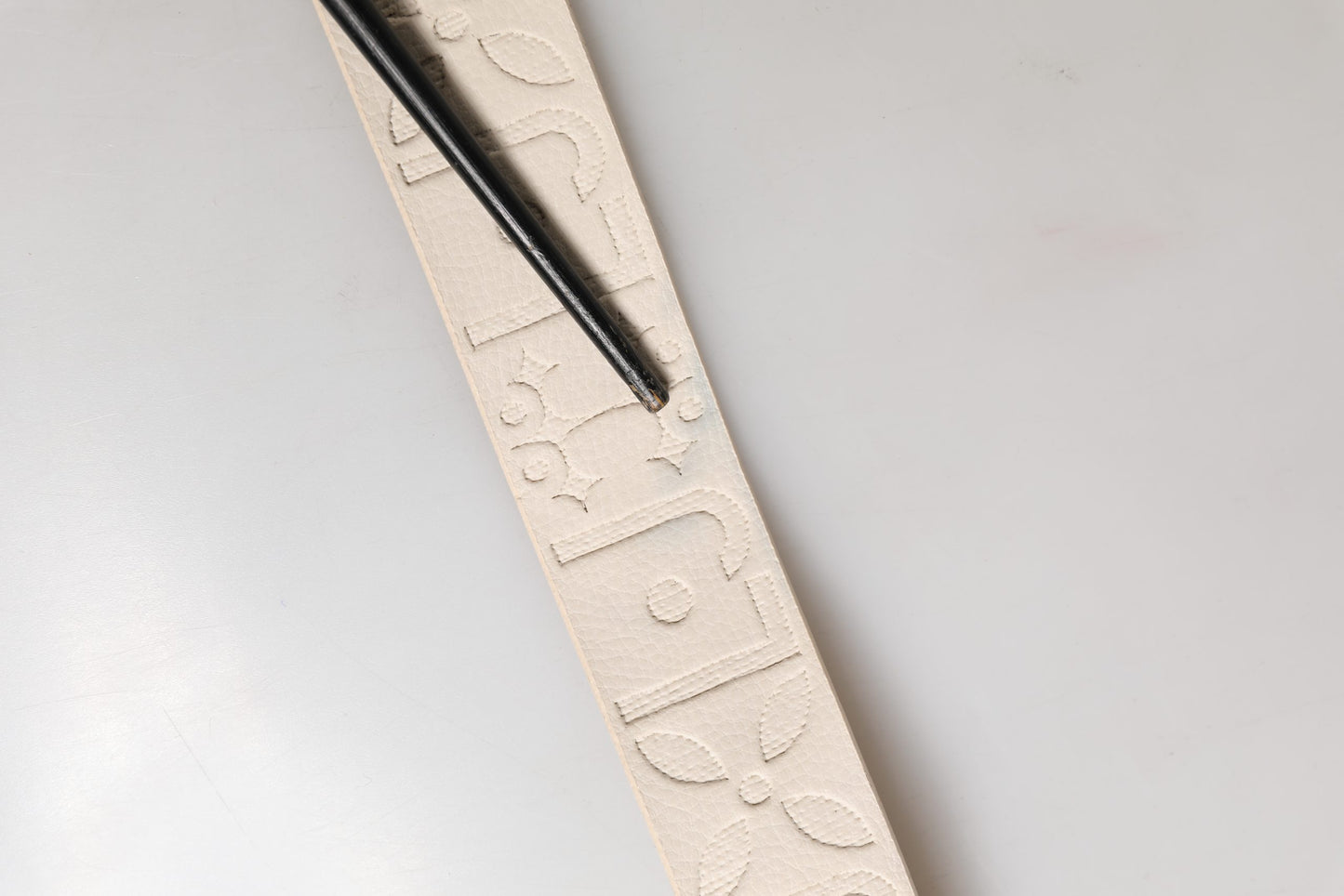 Liu Jo Beige Leather Wide Waist Belt with Silver Metal Buckle - Minor Defect