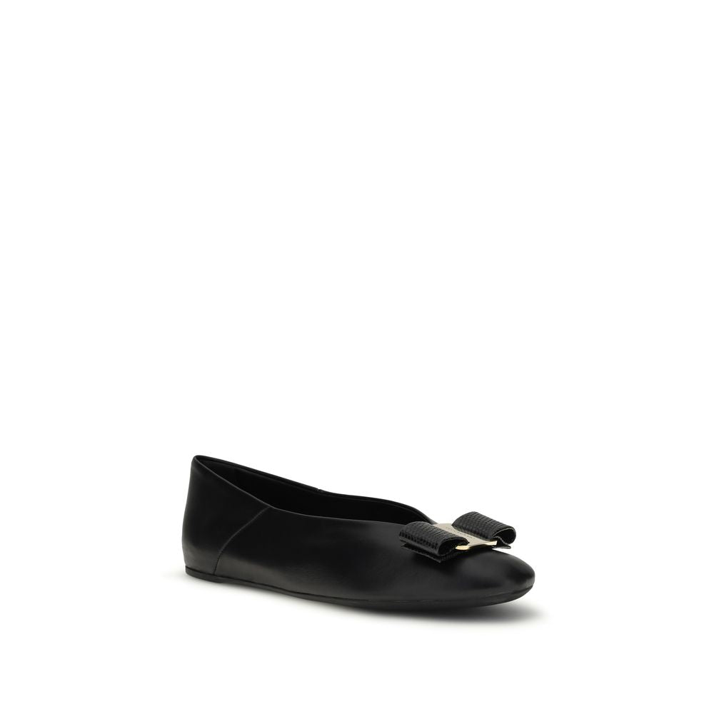 Ferragamo Black Calf Leather Bos Taurus Vara Bow Ballerinas