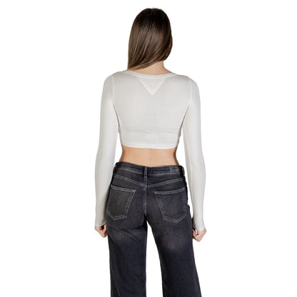 Tommy Hilfiger Jeans Women's Cropped Long-Sleeve T-Shirt in White Recycled Cotton