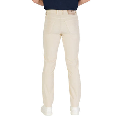 Jeckerson Cream Cotton Skinny Jeans - JOHN Model