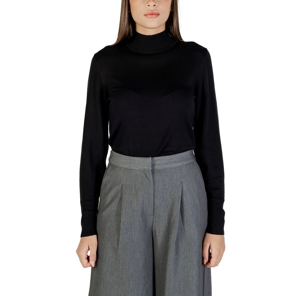 ICHI Black Viscose Turtleneck Sweater